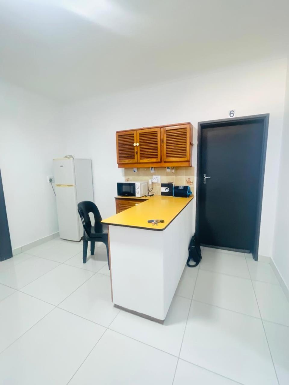 4 Callington Guest House Порт-Элизабет Экстерьер фото