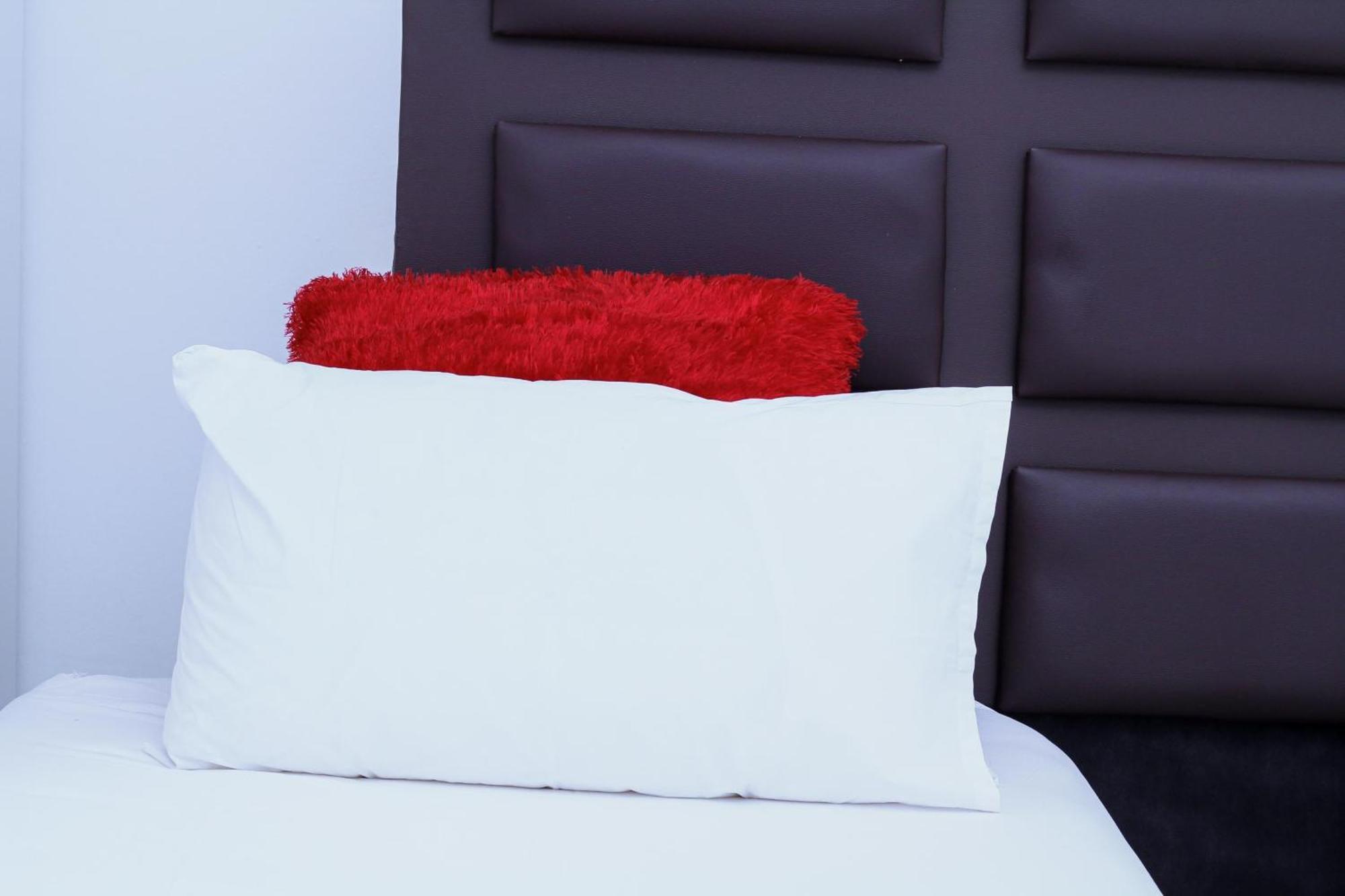 4 Callington Guest House Порт-Элизабет Экстерьер фото