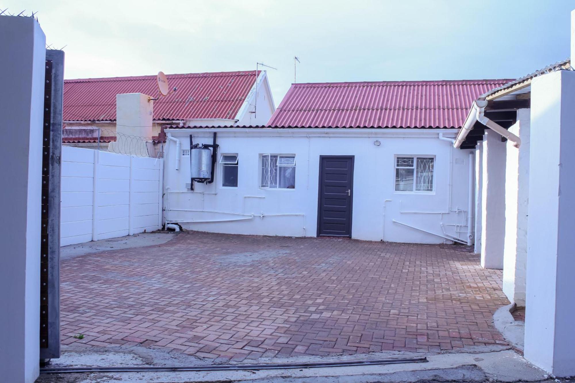 4 Callington Guest House Порт-Элизабет Экстерьер фото